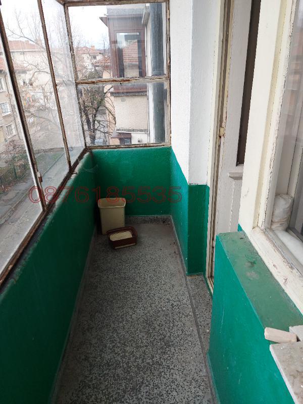 Продава МНОГОСТАЕН, гр. Ловеч, Център, снимка 2 - Апартаменти - 52779825