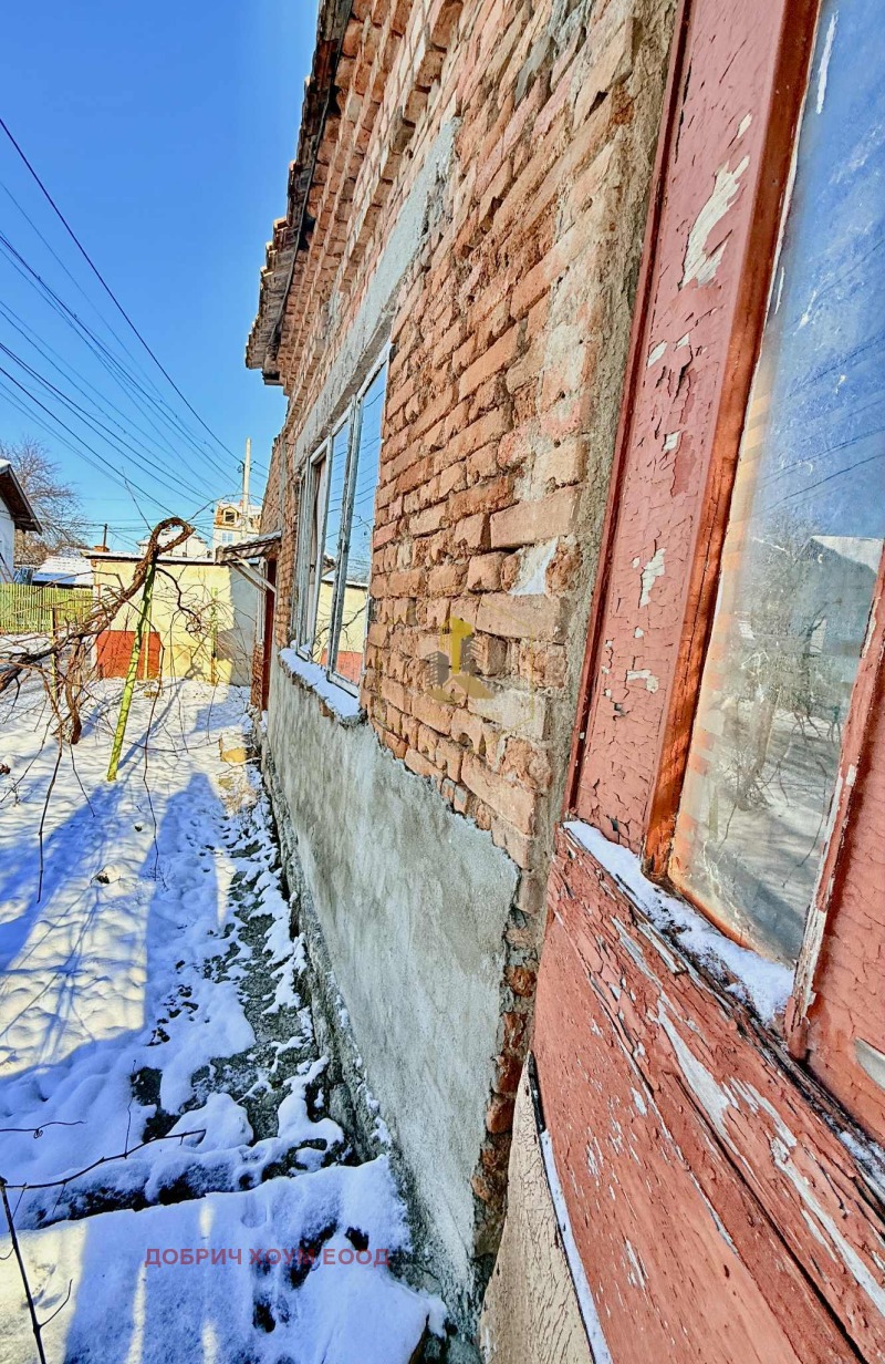 Продава КЪЩА, гр. Добрич, Център, снимка 2 - Къщи - 53043660