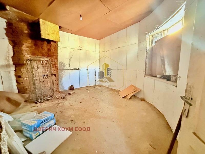 Продава КЪЩА, гр. Добрич, Център, снимка 7 - Къщи - 53043660