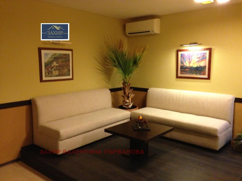 Продава ХОТЕЛ, гр. Ловеч, Вароша, снимка 10 - Хотели - 53434397