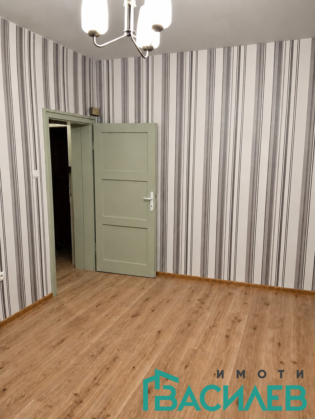 Продава 2-СТАЕН, гр. София, Толстой, снимка 3 - Апартаменти - 55986934