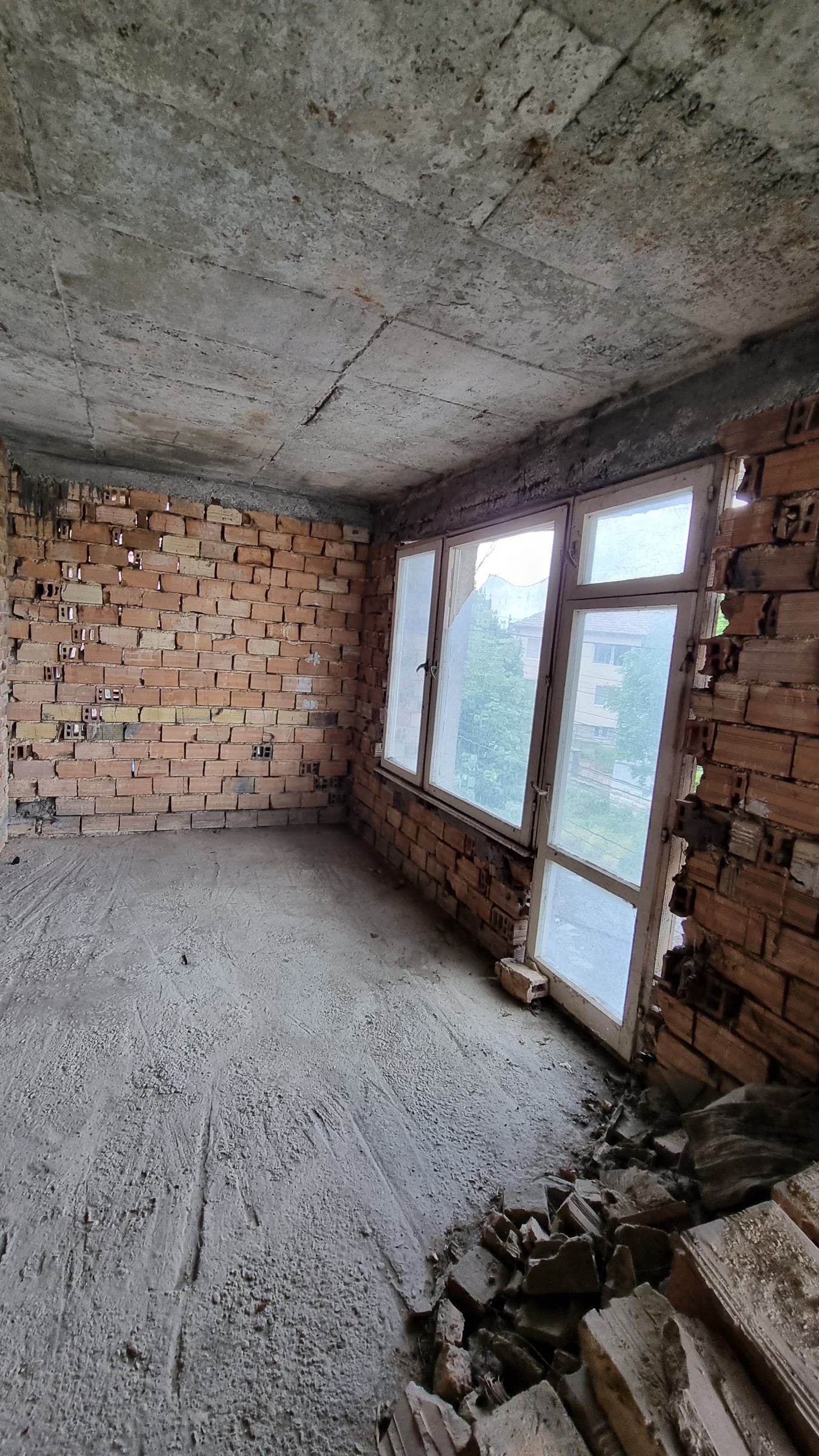 Продава ЕТАЖ ОТ КЪЩА, гр. Разград, Житница, снимка 2 - Етаж от къща - 54413064