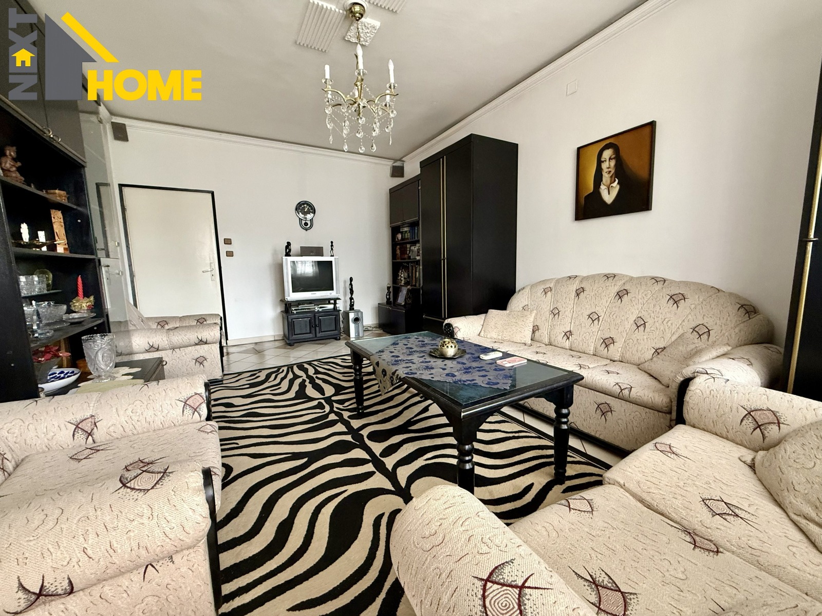 Продава ЕТАЖ ОТ КЪЩА, гр. Пловдив, Център, снимка 3 - Етаж от къща - 54943940