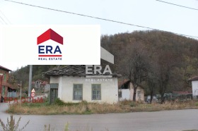 Продажба на имоти в с. Велчево, област Ловеч - изображение 3 