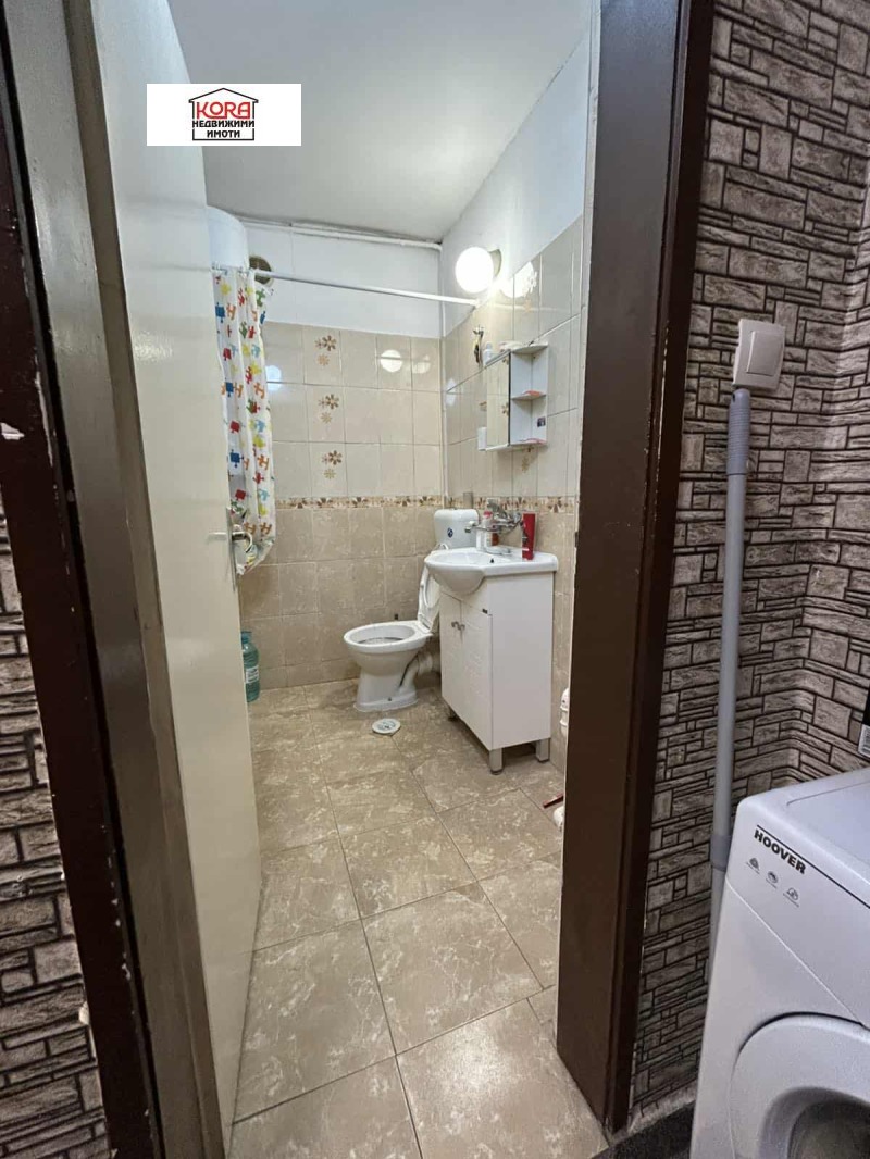 Продава 1-СТАЕН, гр. Плевен, Идеален център, снимка 10 - Апартаменти - 52361350