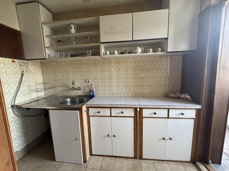 Te koop  2 slaapkamers Veliko Tarnovo , Tsentar , 78 m² | 53498777 - afbeelding [8]