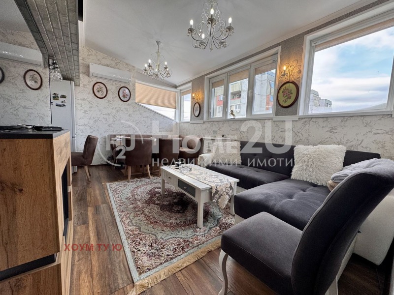 Продава 4-СТАЕН, гр. София, Света Троица