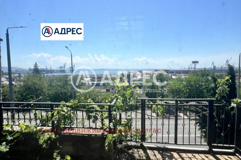 For Sale  House Floor Burgas , Vazrazhdane , 121 sq.m | 93139226