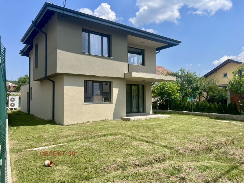 Продава  Къща град Перник , Изток , 200 кв.м | 31727602 - изображение [5]