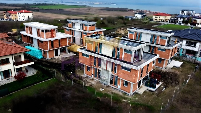 Продава КЪЩА, гр. Бургас, Крайморие