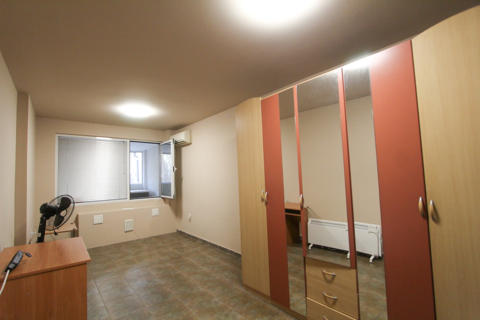 Продава 3-СТАЕН, гр. София, Оборище, снимка 9 - Апартаменти - 53782380