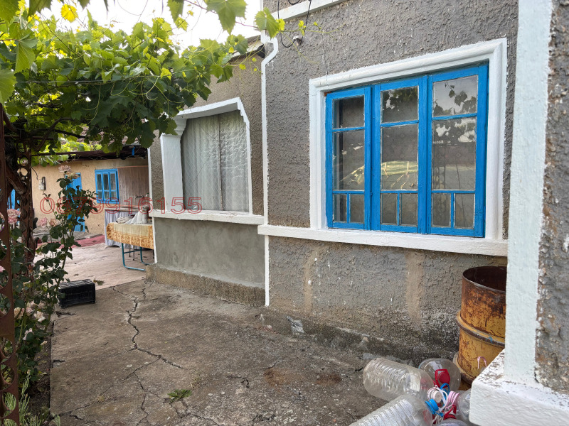 Продава КЪЩА в област Добрич, с. Методиево - 70 кв.м / 49 999 € » 97 789.54 лв.