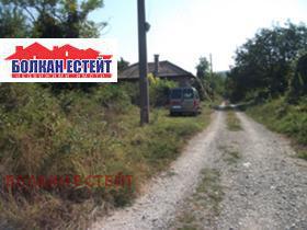 Продажба на имоти в с. Самоводене, област Велико Търново — страница 5 - изображение 20 