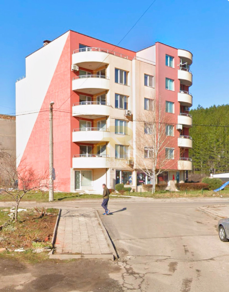 Zu verkaufen  Studio Pernik , Iztok , 41 qm | 17225857