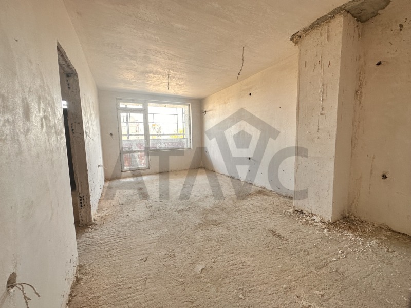 Продава  2-стаен, град Пловдив, Тракия • 80 335 EUR • ID 90869777 — holmes.bg - [1] 