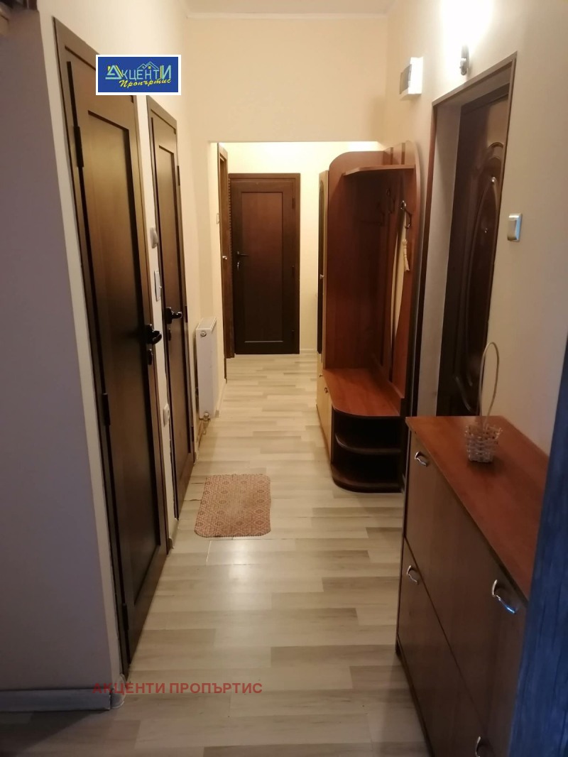 Продава 3-СТАЕН, гр. Велико Търново, Център, снимка 16 - Апартаменти - 53187610