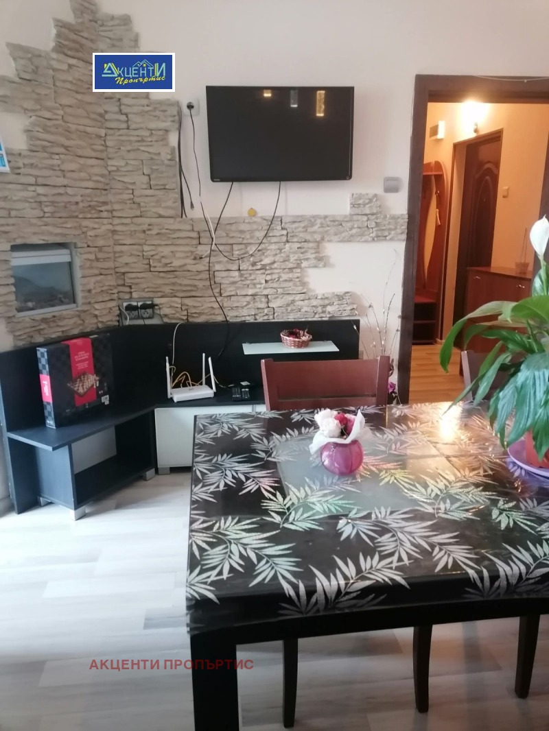 Продава 3-СТАЕН, гр. Велико Търново, Център, снимка 7 - Апартаменти - 53187610