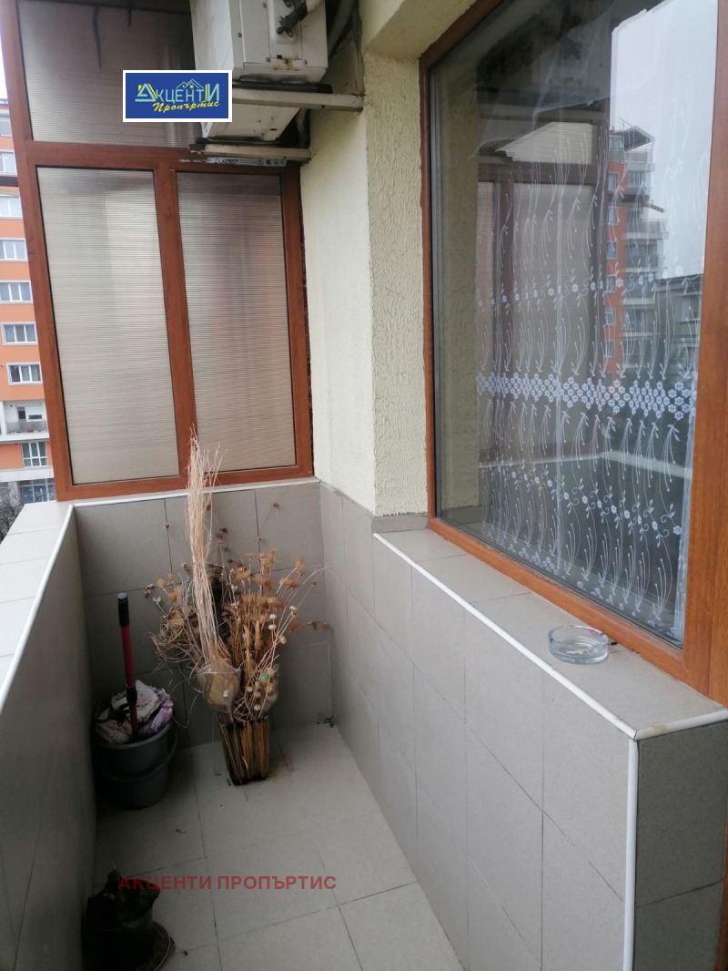 Продава 3-СТАЕН, гр. Велико Търново, Център, снимка 11 - Апартаменти - 53187610