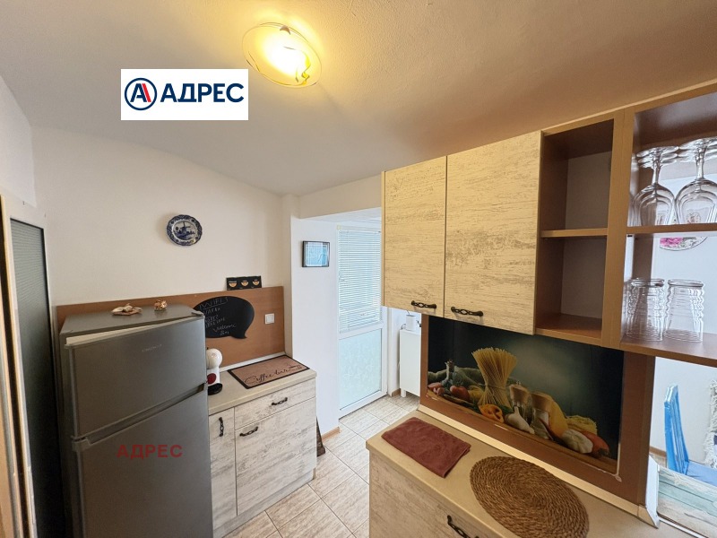 Продава 3-СТАЕН, гр. Варна, Лятно кино Тракия, снимка 11 - Апартаменти - 53331400