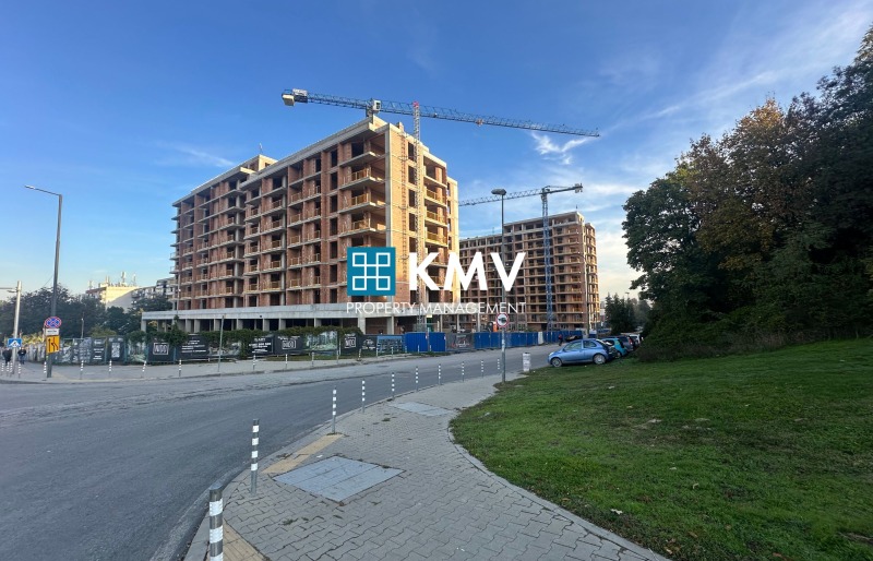 Till salu  3 sovrum Sofia , Krasno selo , 208 kvm | 72260910 - bild [2]