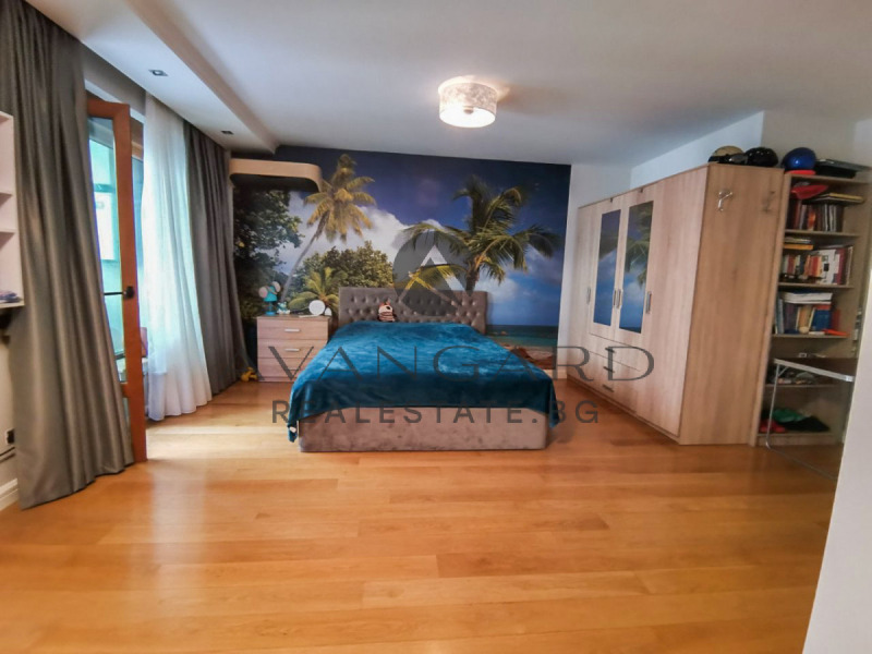 Продава 4-СТАЕН, гр. Пловдив, Кършияка, снимка 14 - Апартаменти - 47132206