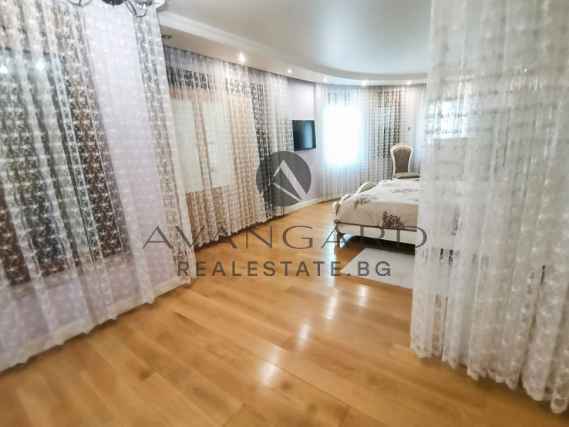 Продава 4-СТАЕН, гр. Пловдив, Кършияка, снимка 8 - Апартаменти - 47132206