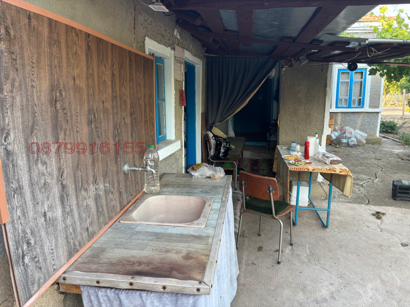 Продава КЪЩА, с. Методиево, област Добрич, снимка 2 - Къщи - 53385367