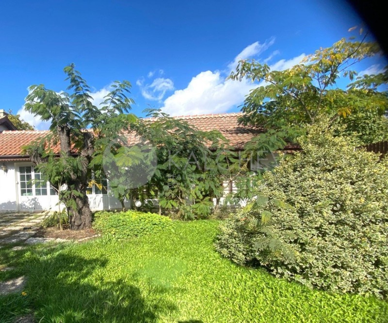 Продава КЪЩА, гр. Балчик, област Добрич, снимка 15 - Къщи - 52116571