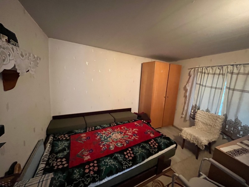 Продава КЪЩА, с. Горно Сахране, област Стара Загора, снимка 5 - Къщи - 52221278