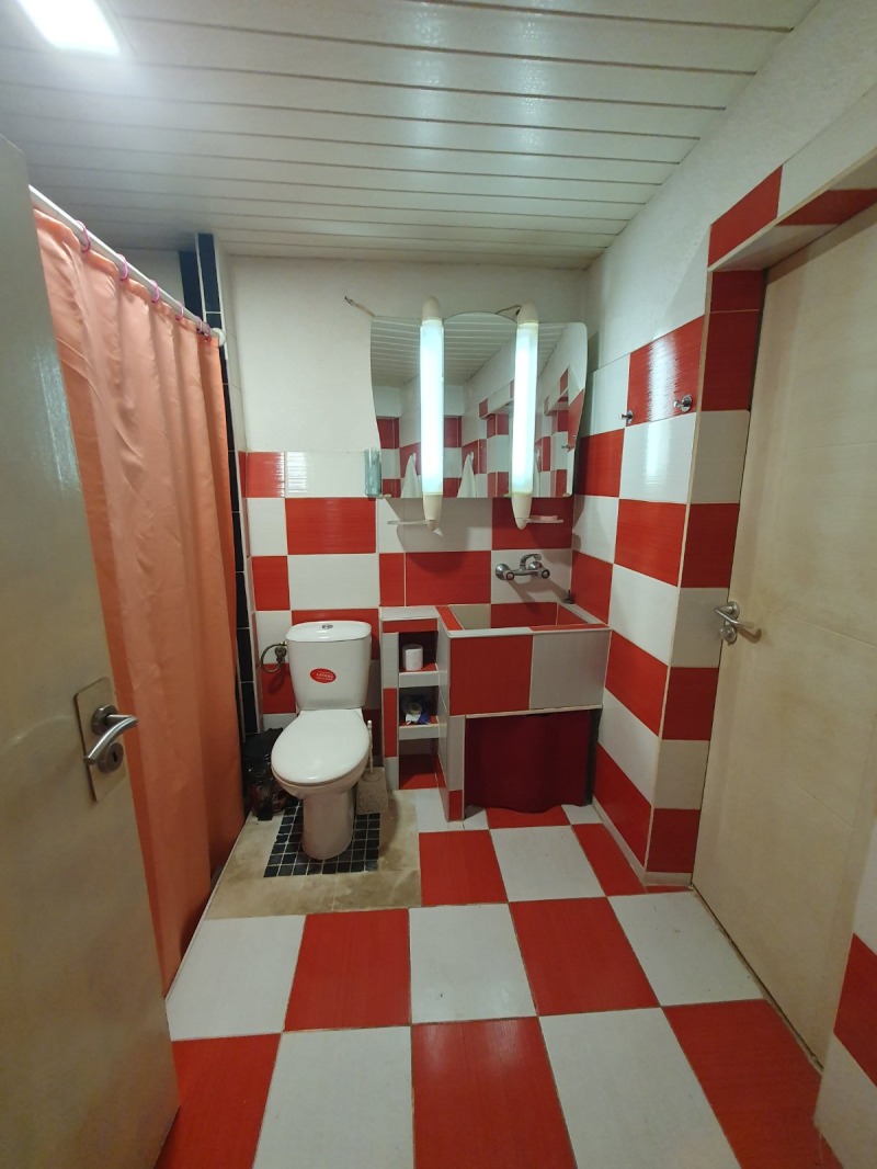 Продава КЪЩА, с. Горно Сахране, област Стара Загора, снимка 4 - Къщи - 52221278