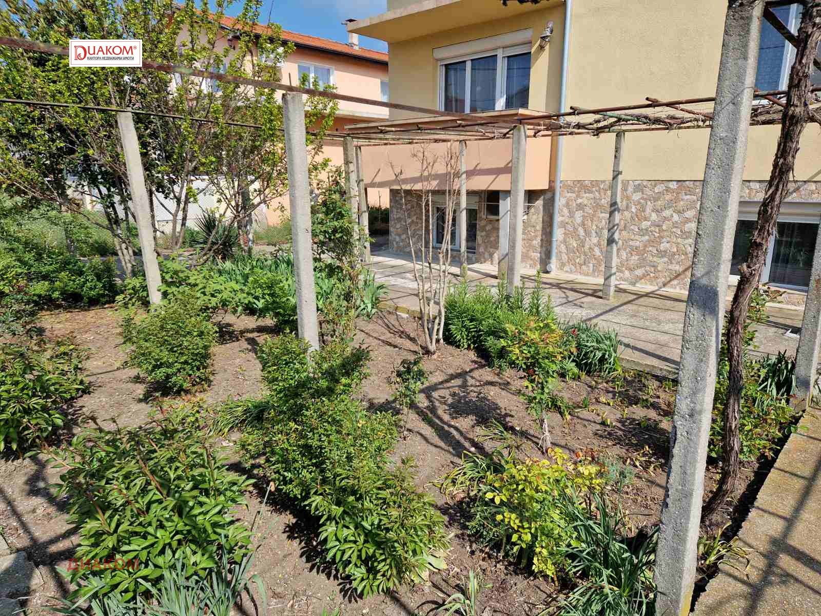 Продава КЪЩА, гр. Камено, област Бургас, снимка 15 - Къщи - 54425248