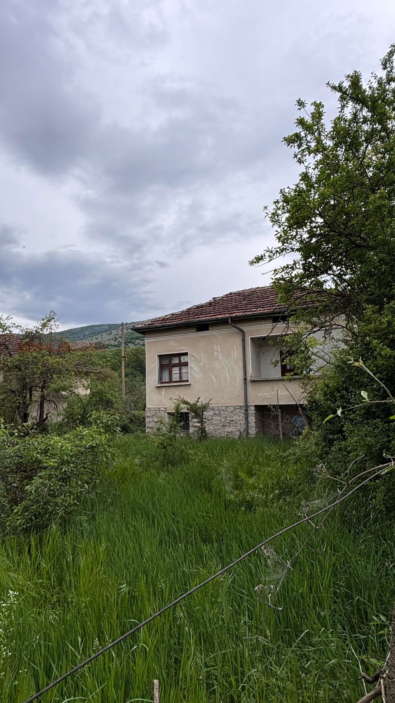 Продава КЪЩА, с. Търговище, област Видин