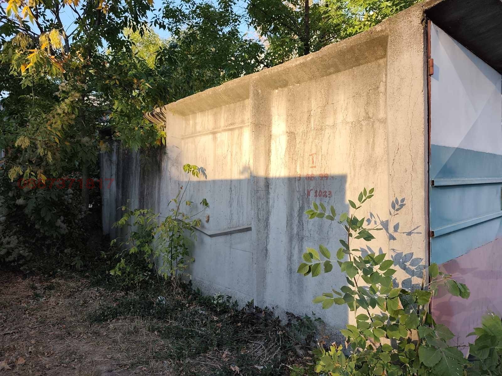 Продава ГАРАЖ, ПАРКОМЯСТО, гр. Сливен, Сини камъни, снимка 2 - Гаражи и паркоместа - 56246879