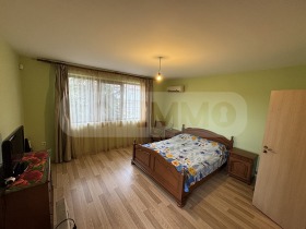 Hus Rogatjevo, region Dobrich 10