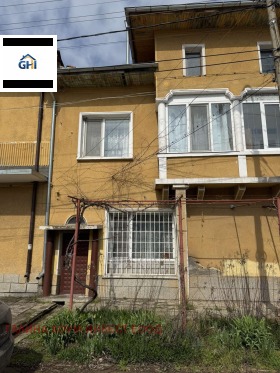 ������ ������� ����