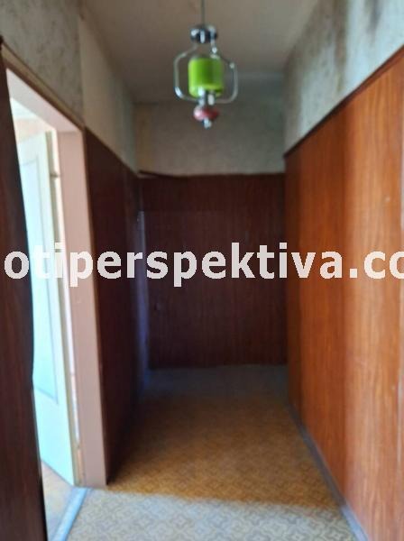 De vânzare  1 dormitor Plovdiv , Izgrev , 65 mp | 74675030 - imagine [5]