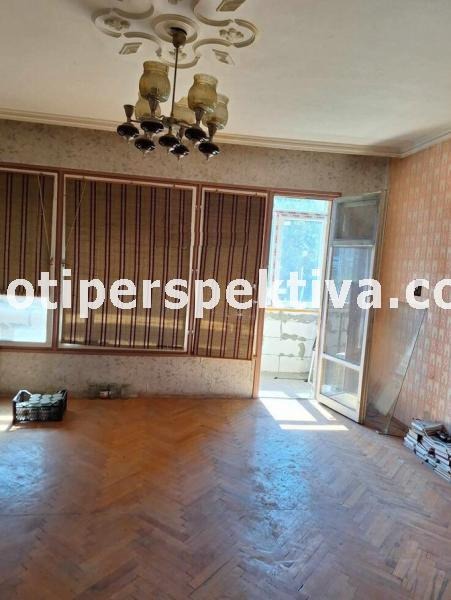 De vânzare  1 dormitor Plovdiv , Izgrev , 65 mp | 74675030 - imagine [4]