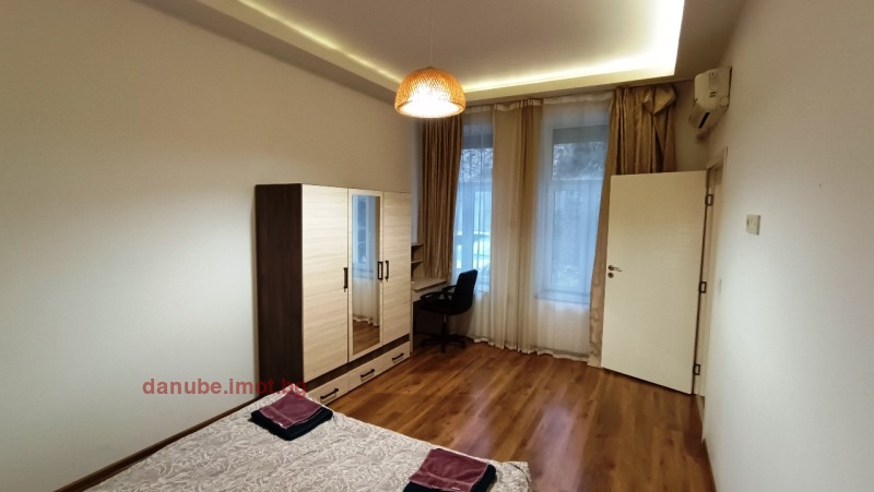 De vânzare  1 dormitor Ruse , Țentâr , 50 mp | 97577171 - imagine [4]