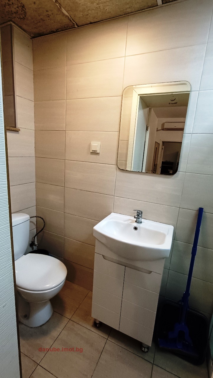 De vânzare  1 dormitor Ruse , Țentâr , 50 mp | 97577171 - imagine [5]