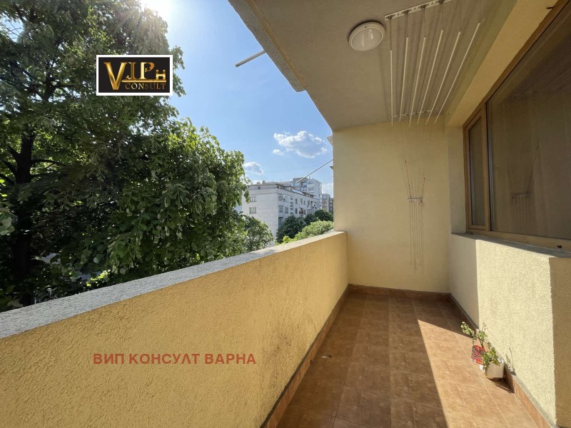 Продава  3-стаен град Варна , Център , 91 кв.м | 52486684 - изображение [16]