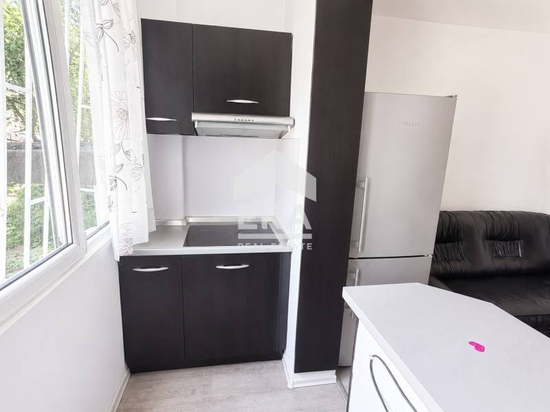 Продава 3-СТАЕН, гр. София, Света Троица, снимка 6 - Апартаменти - 54590543