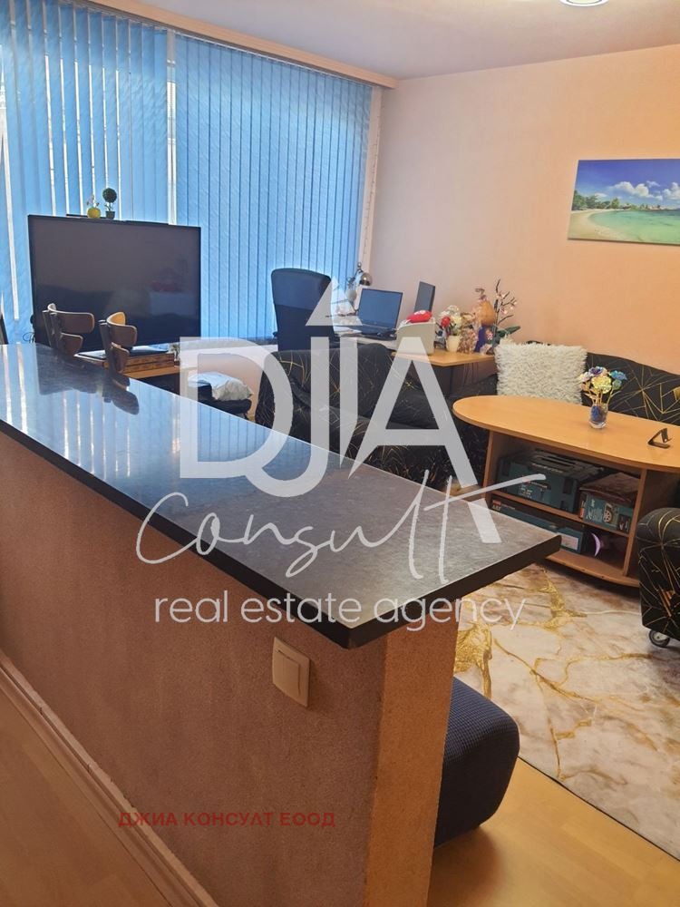 Продава 3-СТАЕН, гр. София, Стрелбище, снимка 2 - Апартаменти - 55999622