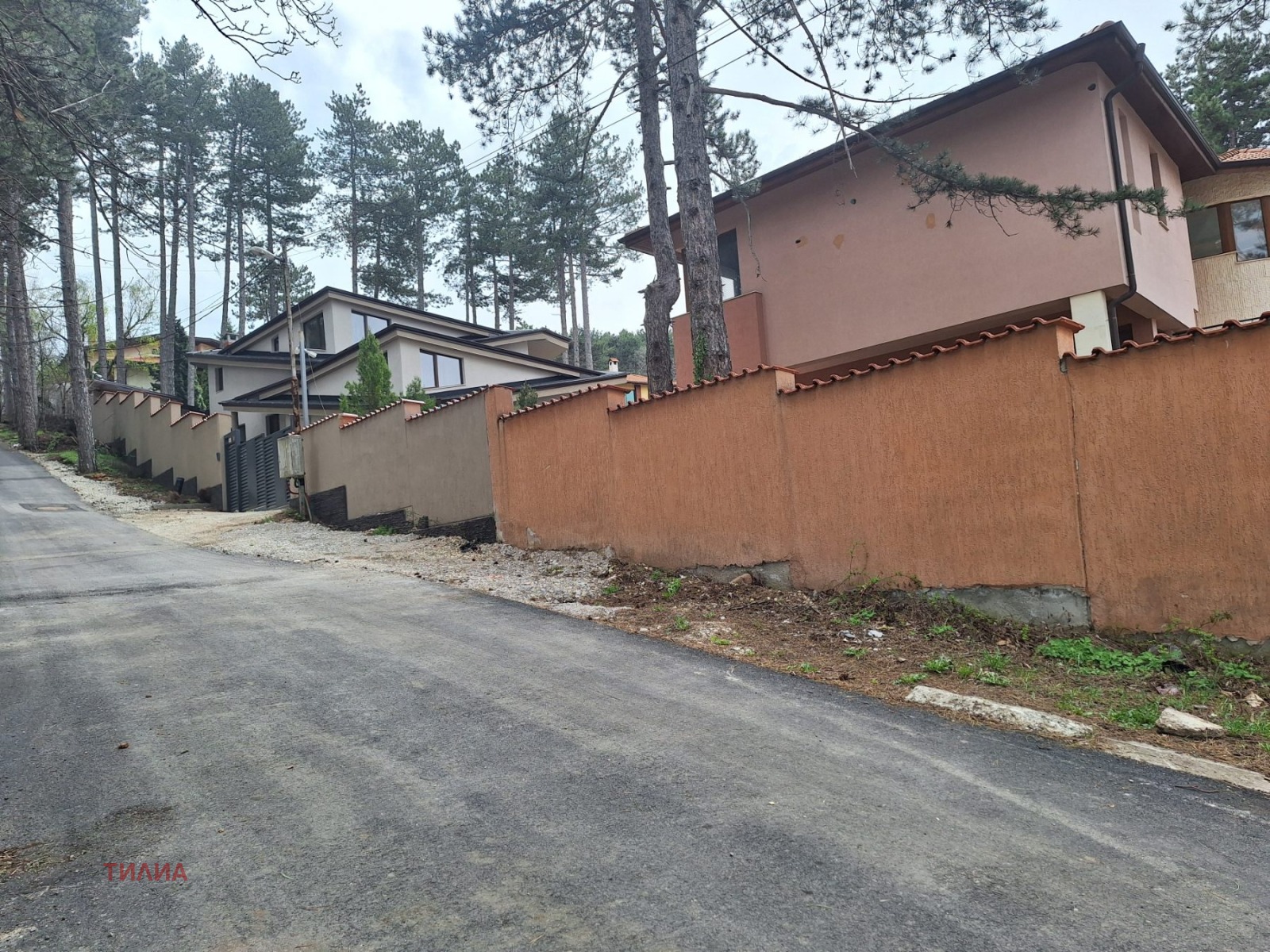 Продава КЪЩА, гр. София, гр. Банкя, снимка 2 - Къщи - 50250726