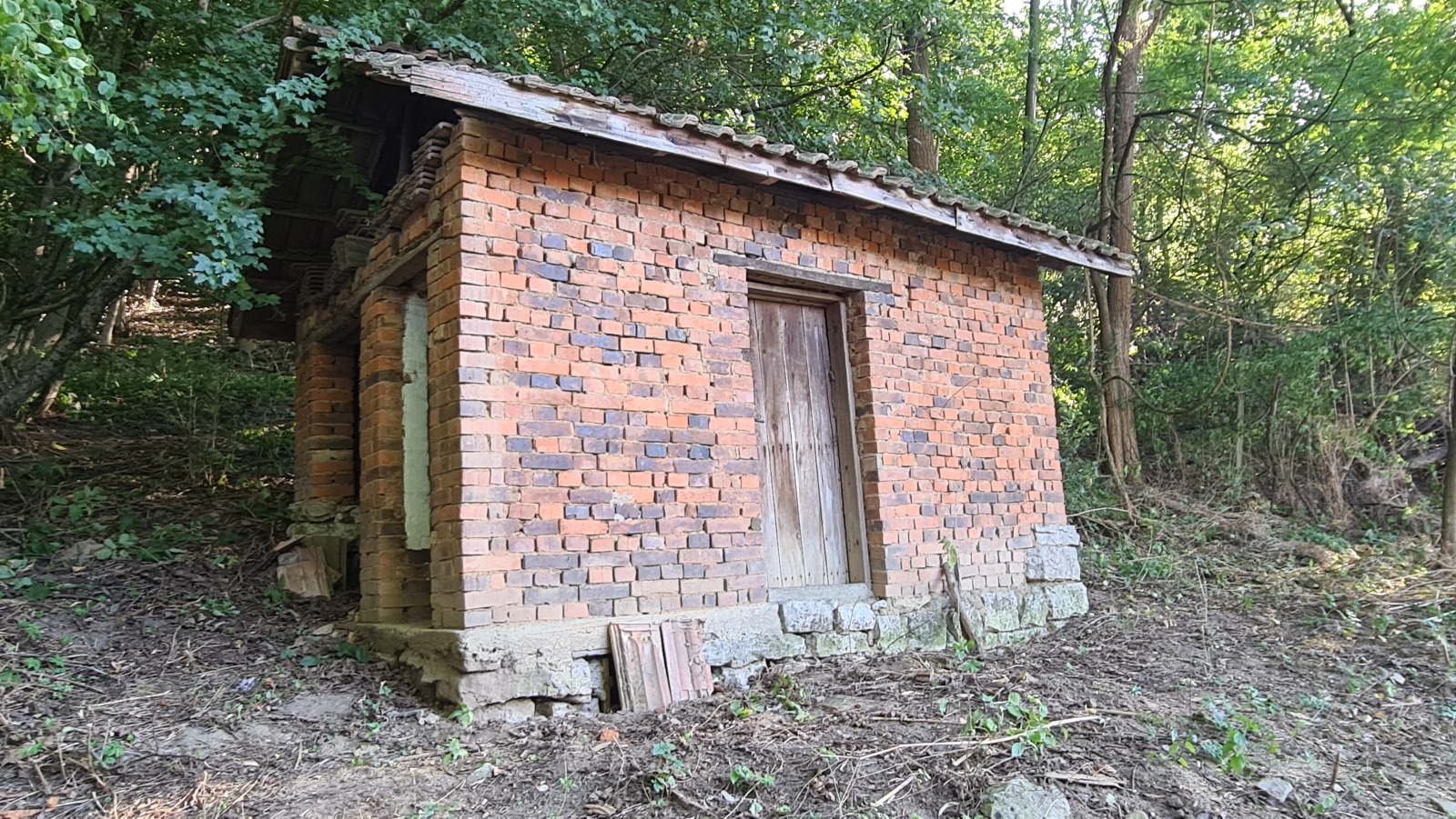 Продава КЪЩА, гр. Димово, област Видин, снимка 15 - Къщи - 56319022