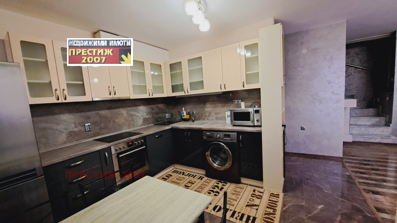 Продава МЕЗОНЕТ в град Шумен, Център - 147 кв.м / 220 000 € » 430 282.60 лв., ПРЕСТИЖ-2007