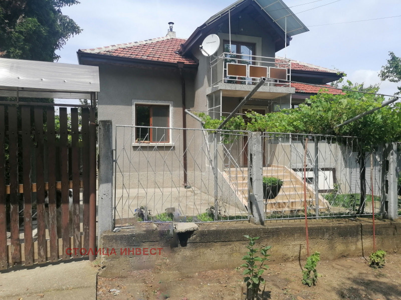 Продава КЪЩА в област Русе, с. Божичен - 140 кв.м / 155 000 € » 303 153.65 лв., СТОЛИЦА ИНВЕСТ