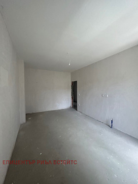 1 dormitorio Dianabad, Sofia 8