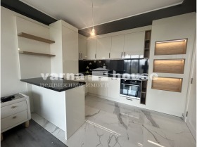 ����� ������� 3-�����,���� �����, ������>