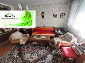 Продава етаж от къща област Шумен гр. Каспичан - [1] 