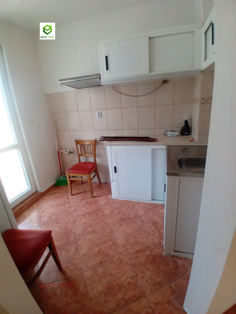 Продава 2-СТАЕН, гр. Пловдив, Кършияка, снимка 1 - Aпартаменти - 47210506